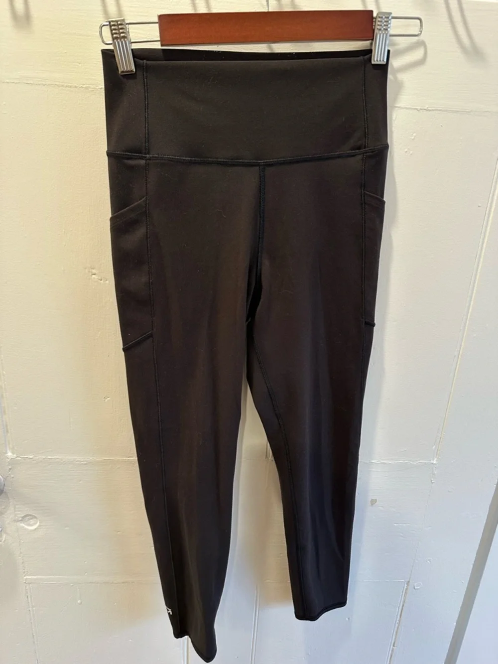 GAP Black High-Waist Pocket Leggings - Picture 1 of 3